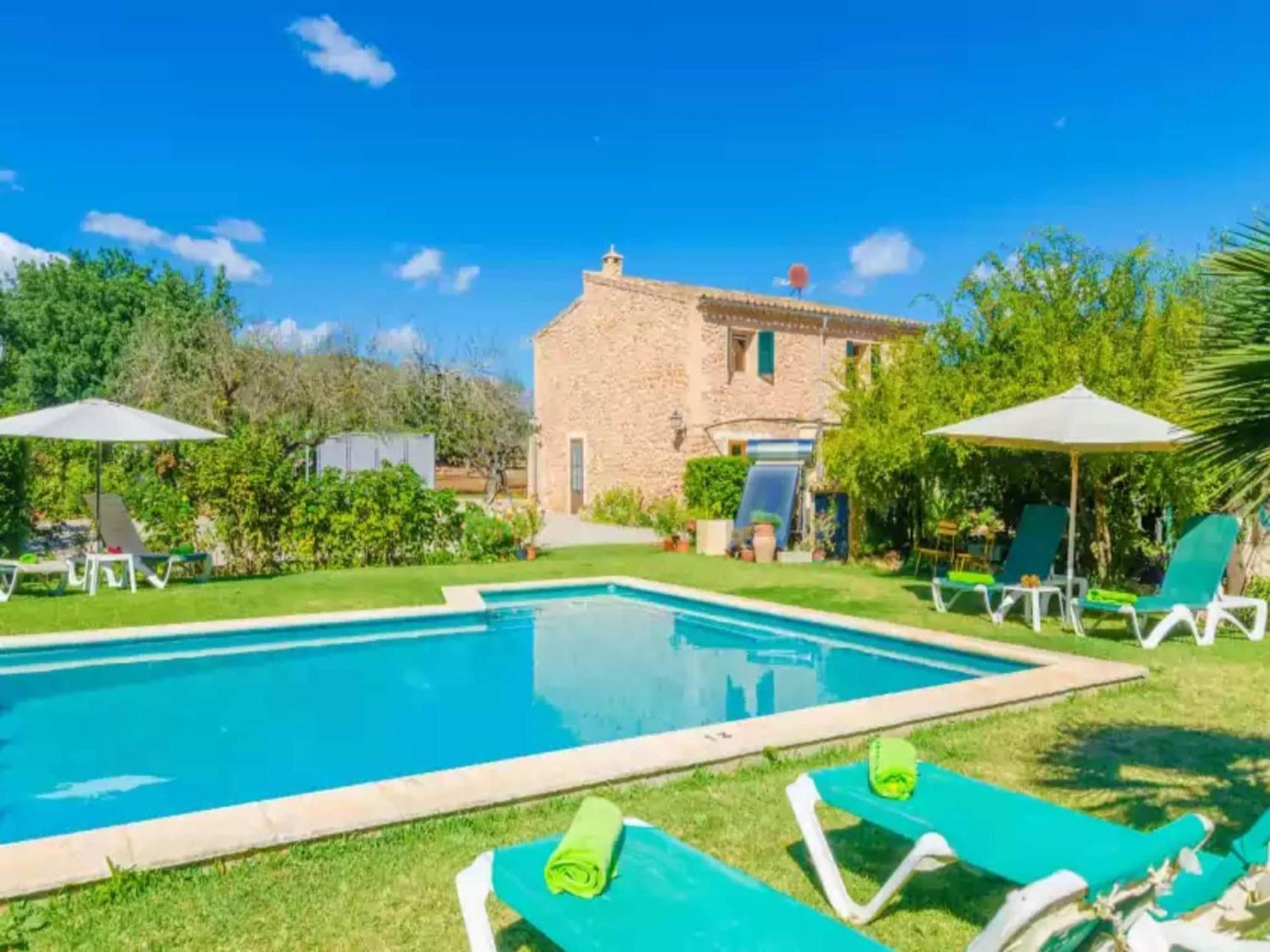 Magnificent With Exterior Parking Villa Campanet