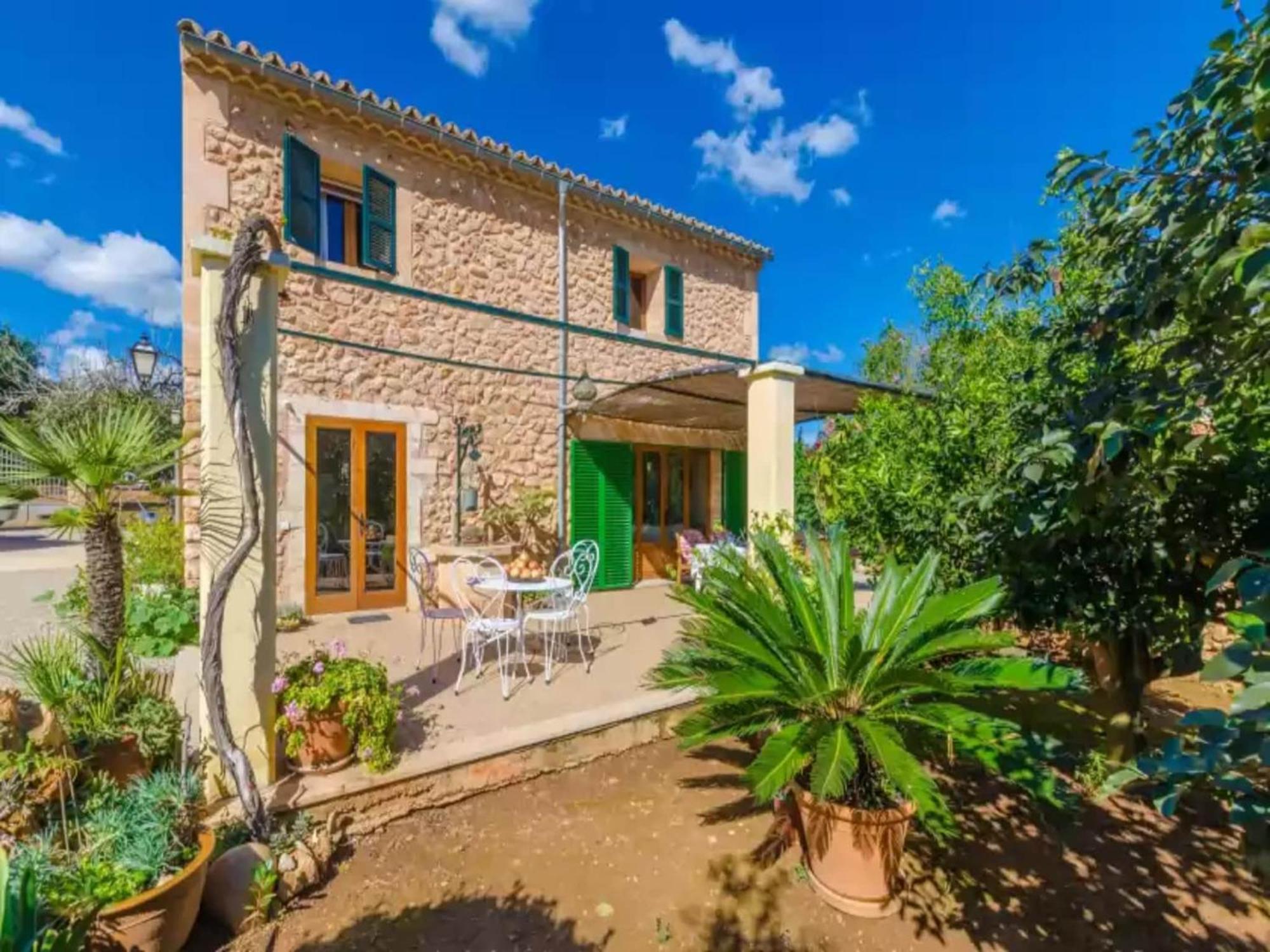 Villa Magnificent With Exterior Parking Campanet