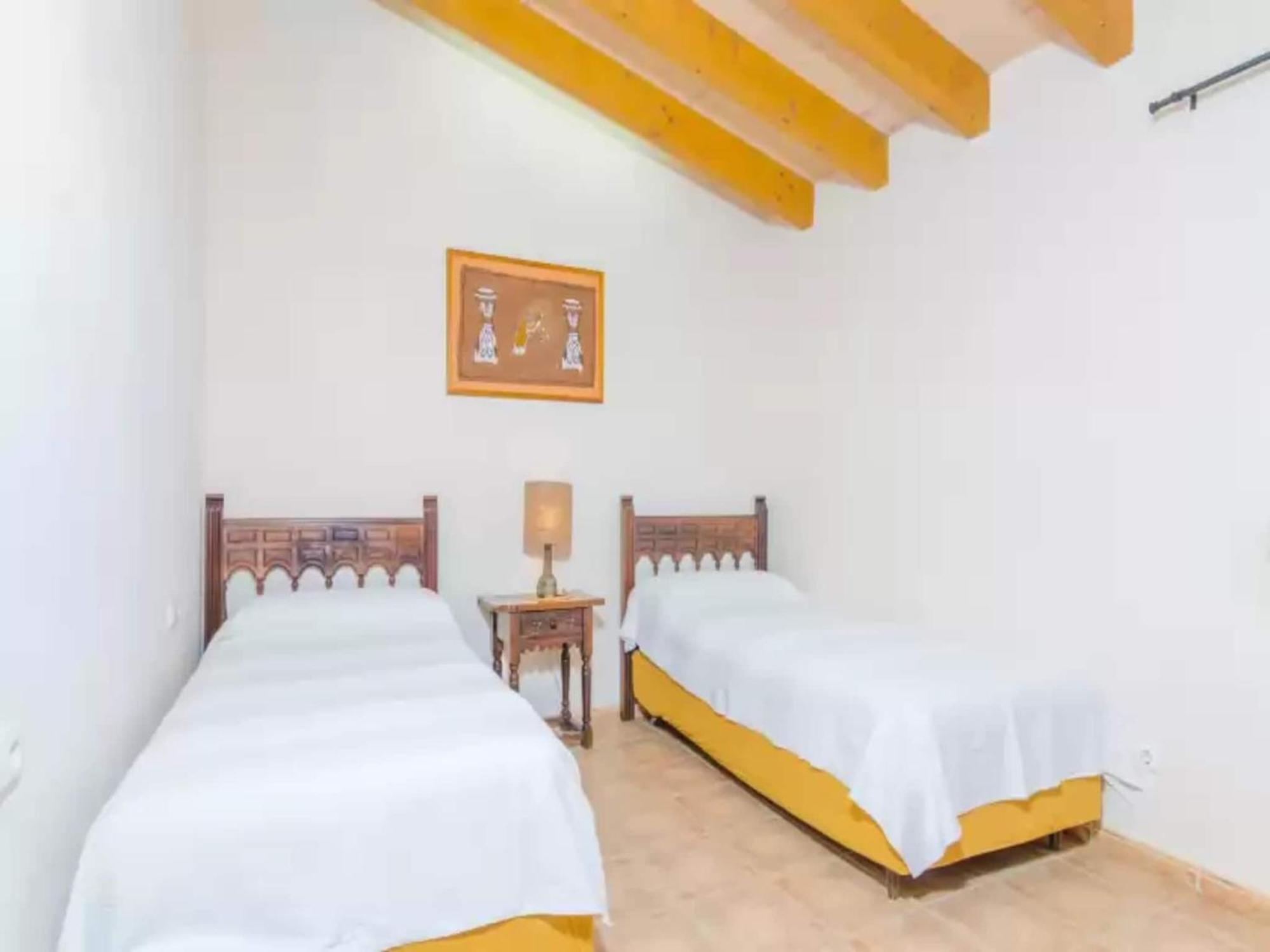 Villa Magnificent With Exterior Parking *
